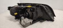 Load image into Gallery viewer, Frontscheinwerfer BMW E46 6902759 Xenon Ein Stück (Rechts oder Links) Headlight
