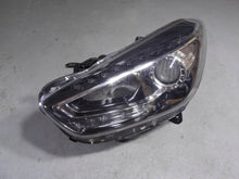 Laden Sie das Bild in den Galerie-Viewer, Frontscheinwerfer Hyundai I I40 92101-3 201892101-3 85122000 Xenon Links SCH1349832648vk