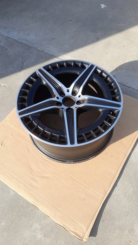 1x Alufelge 20 Zoll 9.5" 5x112 52ET A2954012700 Mercedes-Benz Amg Eqe Rim Wheel