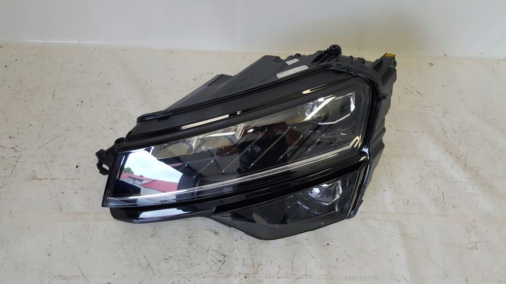 Frontscheinwerfer Skoda Karoq 57B941015D Full LED Links Scheinwerfer Headlight SCH9267236331gp