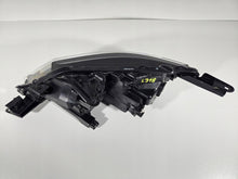 Laden Sie das Bild in den Galerie-Viewer, Frontscheinwerfer Mitsubishi L200 8301D382 Full LED Rechts Headlight