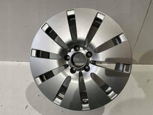 Load image into Gallery viewer, 1x Alufelge 17 Zoll A2134010200 Mercedes-Benz W213 Rim Wheel FEL4844326528fv