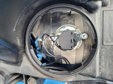 Laden Sie das Bild in den Galerie-Viewer, Frontscheinwerfer Opel Astra J 13371595-LH 1EG010011-61 Links Headlight SCH3509644107gl