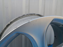 Laden Sie das Bild in den Galerie-Viewer, 1x Alufelge 18 Zoll 7.5" 5x112 44ET Glanz Silber A2054018800 Mercedes-Benz W205 FEL9601851537ni