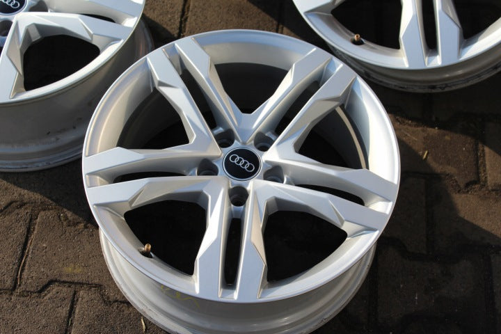 4x Alufelge 18 Zoll 7.5" 5x112 29ET Glanz Silber 8W9601025B Audi A4 Allroad FEL3172414183js