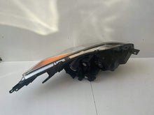 Laden Sie das Bild in den Galerie-Viewer, Frontscheinwerfer Mazda III BDG7-51040 LED Links Scheinwerfer Headlight