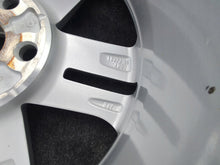 Laden Sie das Bild in den Galerie-Viewer, 1x Alufelge 16 Zoll 7.0&quot; 5x114.3 40ET 42611-02R20 Toyota Corolla Rim Wheel