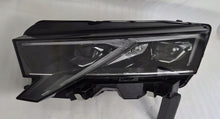 Laden Sie das Bild in den Galerie-Viewer, Frontscheinwerfer Skoda Octavia IV 5E4941035 Full LED Links Headlight SCH4135427647tf