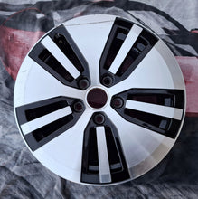 Load image into Gallery viewer, 1x Alufelge 16 Zoll 6.5" 5x112 46ET Glanz Silber 5GE601025 VW I Rim Wheel FEL9799797000qw