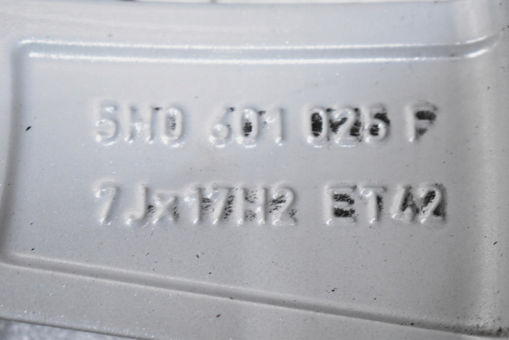 1x Alufelge 17 Zoll 7.0" 5x112 42ET Glanz Silber 5N0601025F VW Tiguan Rim Wheel FEL1535551186mk