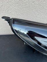 Laden Sie das Bild in den Galerie-Viewer, Frontscheinwerfer Hyundai I30 III 92102-G4XXX Full LED Rechts Headlight SCH5376172343gq