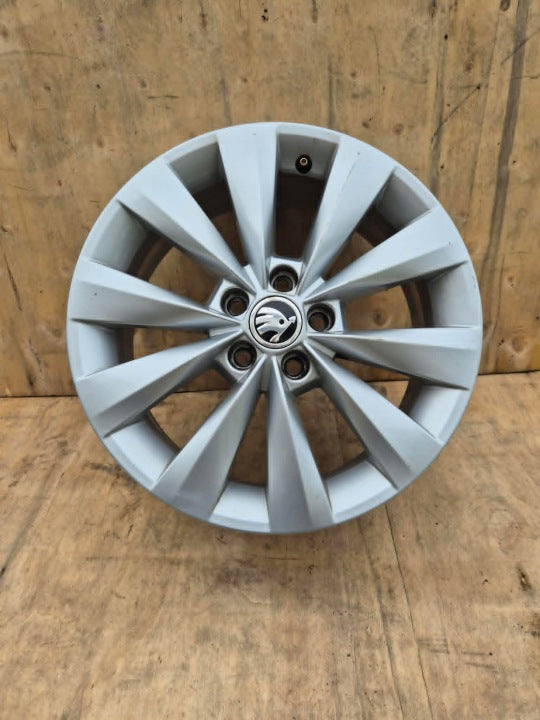 1x Alufelge 16 Zoll 6.0" 5x100 38ET Glanz Silber 658601025K Skoda Fabia I FEL2888032439wg