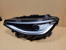 Laden Sie das Bild in den Galerie-Viewer, Frontscheinwerfer VW Id.4 11B941035 LED Links Scheinwerfer Headlight