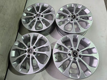 Laden Sie das Bild in den Galerie-Viewer, 4x Alufelge 17 Zoll 6.5" 5x112 38ET A1564011700 Mercedes-Benz W176 W177 Vito FEL8444661274vn
