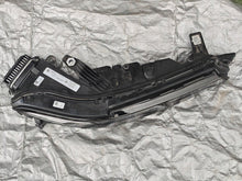 Laden Sie das Bild in den Galerie-Viewer, Frontscheinwerfer BMW X7 G07 9880594 Rechts Scheinwerfer Headlight SCH7269410882nu