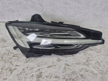 Load image into Gallery viewer, Frontscheinwerfer Volvo S60 V60 Rechts Scheinwerfer Headlight SCH8158400489pt
