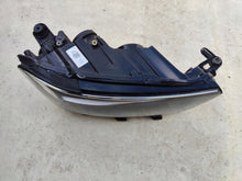 Laden Sie das Bild in den Galerie-Viewer, Frontscheinwerfer VW T Roc T-Roc 2GA941006B Rechts Scheinwerfer Headlight SCH4640626793zl