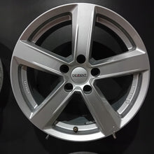Laden Sie das Bild in den Galerie-Viewer, 4x Alufelge 17 Zoll 7.5" 5x112 29ET Glanz Silber Audi A4 B8 Rim Wheel FEL2550325914dk