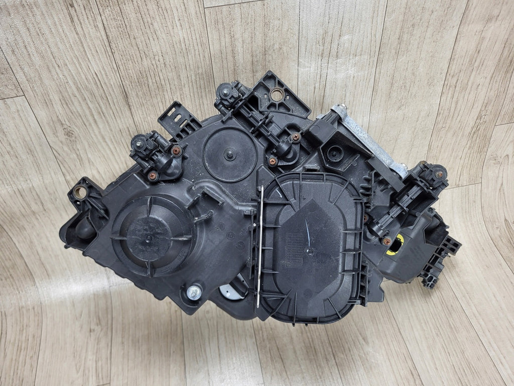 Frontscheinwerfer Mercedes-Benz A9608200739 Bi-Xenon Rechts Headlight SCH2740041869tf