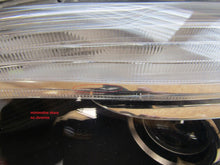 Laden Sie das Bild in den Galerie-Viewer, Frontscheinwerfer Mercedes-Benz W246 A2468207161 Links Scheinwerfer Headlight SCH6407336671up