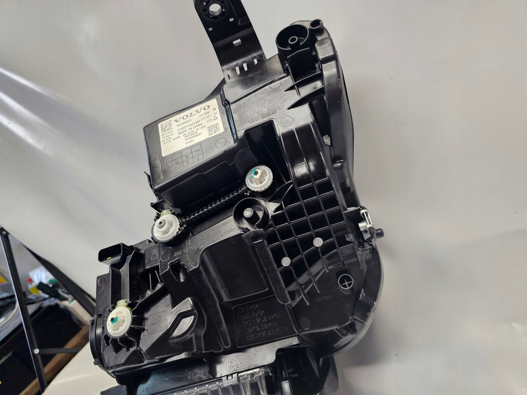 Frontscheinwerfer Volvo 80000628 LED Rechts Scheinwerfer Headlight SCH4188520347de