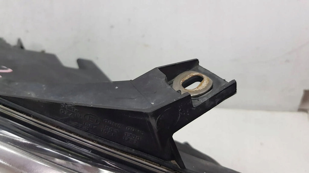 Frontscheinwerfer Mercedes-Benz W169 A1698200661 LED Rechts Headlight SCH1526382785ln