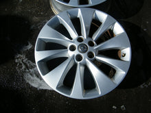Laden Sie das Bild in den Galerie-Viewer, 1x Alufelge 18 Zoll 7.0&quot; 5x105 38ET Opel Astra J K Mokka X Rim Wheel