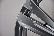 Load image into Gallery viewer, 1x Alufelge 16 Zoll 6.5" 5x100 47ET Glanz Grau 2G0601025AM VW Rim Wheel FEL2134787422vm