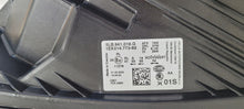 Laden Sie das Bild in den Galerie-Viewer, Frontscheinwerfer Skoda Enyaq IV 5LB941016G Rechts Scheinwerfer Headlight