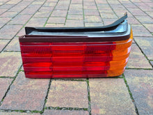 Laden Sie das Bild in den Galerie-Viewer, Rückleuchte Mercedes-Benz Sl R129 Ein Stück (Rechts oder Links) Rearlight