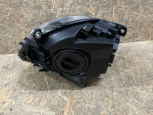 Laden Sie das Bild in den Galerie-Viewer, Frontscheinwerfer Mini R55 R56 100095-00 Links Scheinwerfer Headlight SCH7827379477ef