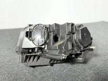 Load image into Gallery viewer, Frontscheinwerfer BMW X3 E83 7162192 Xenon Rechts Scheinwerfer Headlight SCH1376117429ib