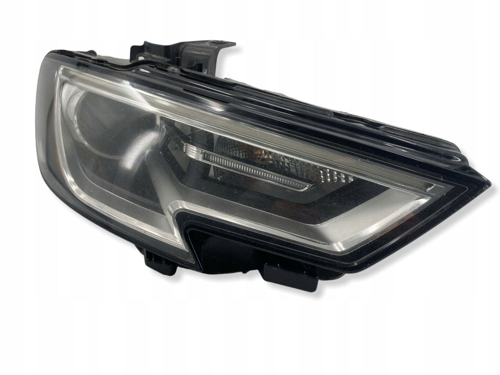 Frontscheinwerfer Audi A3 8V0941006G Rechts Scheinwerfer Headlight SCH4180304783zk