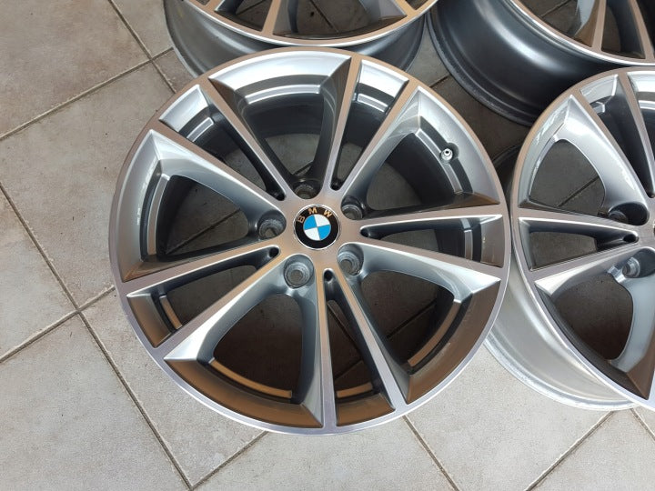 4x Alufelge 17 Zoll 7.5" 5x112 27ET Glanz Grau 6863417 BMW G31 G21 G30 G20 Mg 5 FEL5976003271ww
