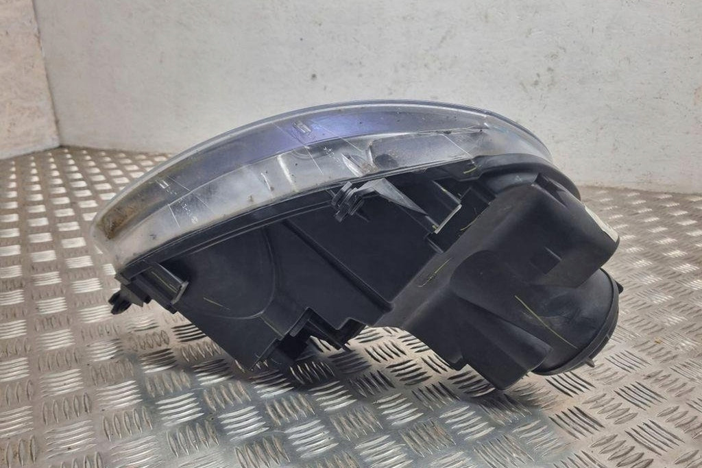 Frontscheinwerfer VW Golf Variant V I 1K6941005P Ein Stück (Rechts oder Links) SCH9713525737wk