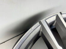 Load image into Gallery viewer, 1x Alufelge 18 Zoll 8.0" 5x120 52ET Glanz Schwarz 8009703 BMW 1 F21 F20 FEL5584449771dg