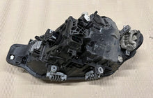 Load image into Gallery viewer, Frontscheinwerfer BMW 3 F30 F31 7419627 7419628 Xenon Ein Satz Headlight SCH9428335402kp