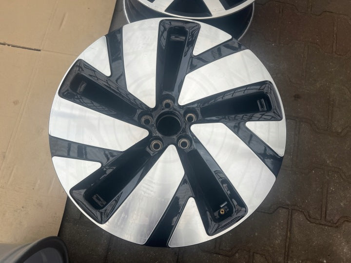 1x Alufelge 19 Zoll 9.0" 5x112 1T3601025J VW 1t3 Rim Wheel FEL4611771573ts