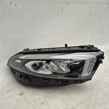 Laden Sie das Bild in den Galerie-Viewer, Frontscheinwerfer Mercedes-Benz W177 A1779062800 Rechts Scheinwerfer Headlight SCH2533492726an