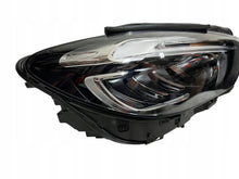 Laden Sie das Bild in den Galerie-Viewer, Frontscheinwerfer Mercedes-Benz W247 A2479061004 LED Rechts Headlight SCH1919078531wg