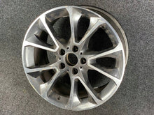Laden Sie das Bild in den Galerie-Viewer, 1x Alufelge 19 Zoll 5x120 48ET 6853955 BMW X5 F15 Rim Wheel FEL7111991808sl