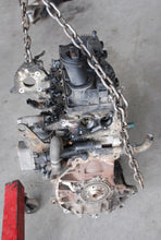 Load image into Gallery viewer, Motor VW Transporter CAA 2.0 TDI 102PS 184TKm 2010 Diesel Engine Unkomplett