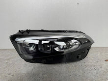 Laden Sie das Bild in den Galerie-Viewer, Frontscheinwerfer Mercedes-Benz W177 A1779065704 LED Links Headlight SCH5028070801wp