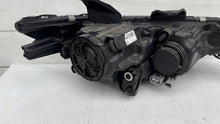 Laden Sie das Bild in den Galerie-Viewer, Frontscheinwerfer Mitsubishi Outlander III ECM921-21C10 LED Links Headlight SCH1266343234mp