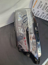 Load image into Gallery viewer, Frontscheinwerfer Skoda Fabia III 6V1941015E Links Scheinwerfer Headlight SCH5670488443or
