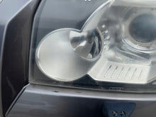 Laden Sie das Bild in den Galerie-Viewer, Frontscheinwerfer Land Rover Freelander Links Scheinwerfer Headlight SCH3002235663lp
