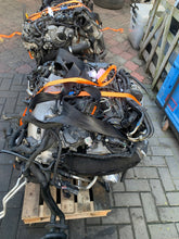 Load image into Gallery viewer, Motor Audi A6 A4 DTPB DTPA 2.0 TDI 57TKm Diesel Engine Komplett