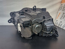 Laden Sie das Bild in den Galerie-Viewer, Frontscheinwerfer VW T6 7L1941005 Links Scheinwerfer Headlight SCH3808006701gb