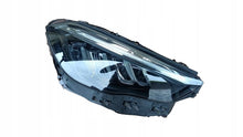 Laden Sie das Bild in den Galerie-Viewer, Frontscheinwerfer Mercedes-Benz Gla A2479066207 LED Rechts Headlight