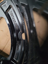 Load image into Gallery viewer, 1x Alufelge 18 Zoll 9.0" 5x112 A2064016600 Mercedes-Benz W206 Rim Wheel FEL7861514007iq